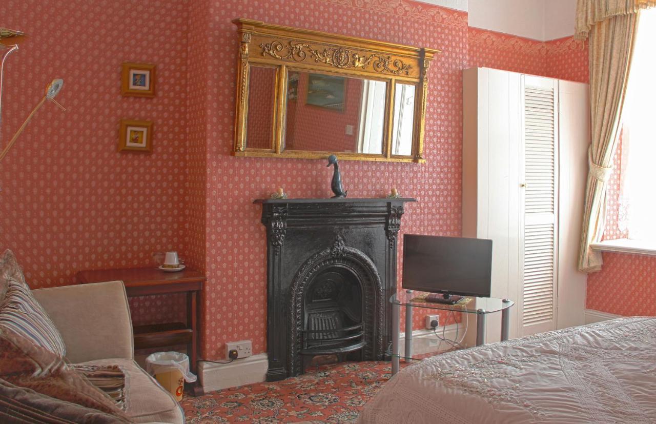 Ashfield Guesthouse Дуглас Екстер'єр фото