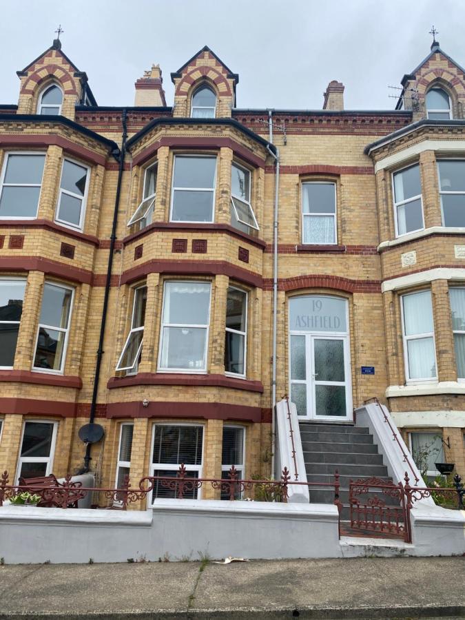 Ashfield Guesthouse Дуглас Екстер'єр фото