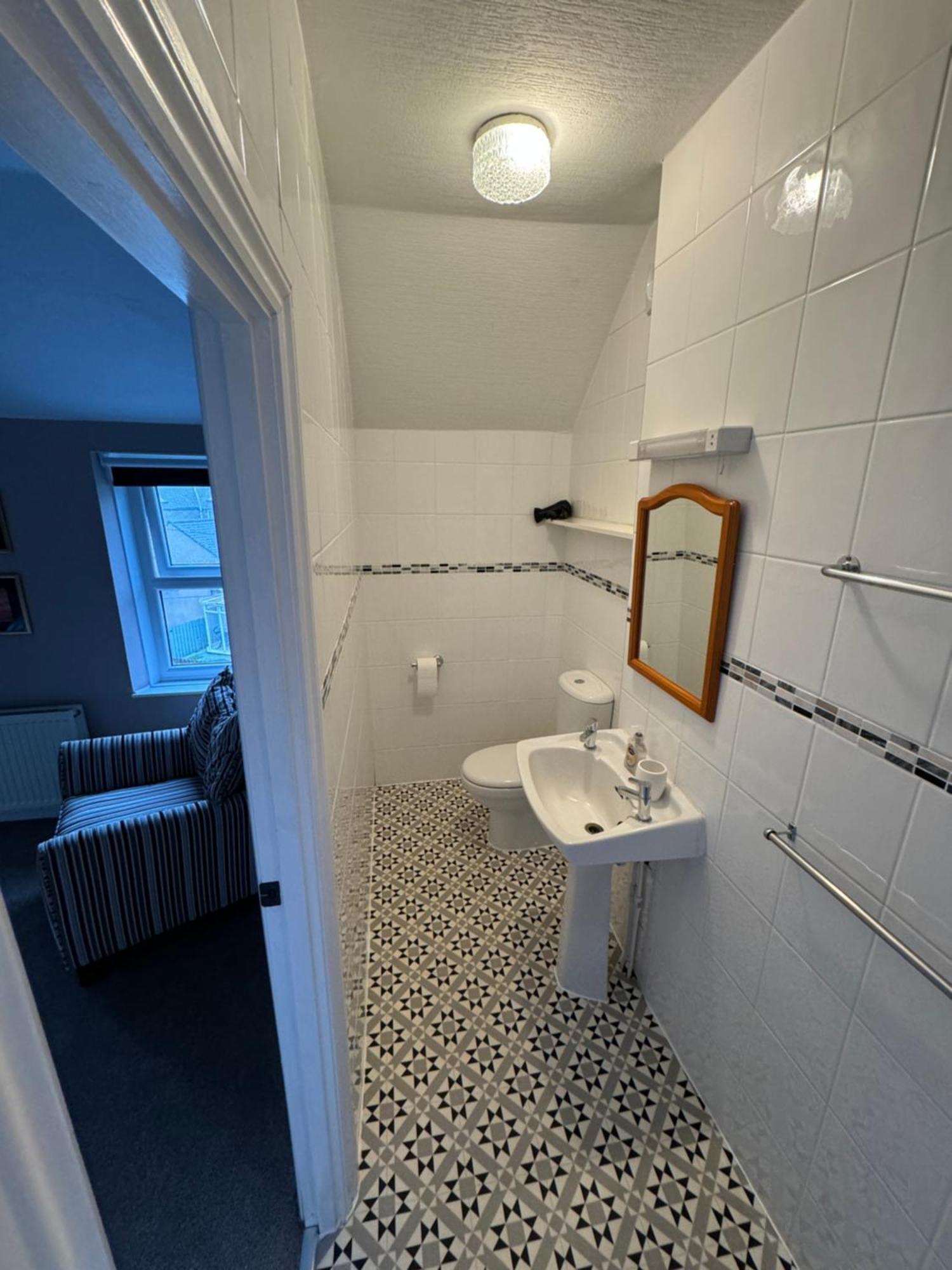 Ashfield Guesthouse Дуглас Екстер'єр фото